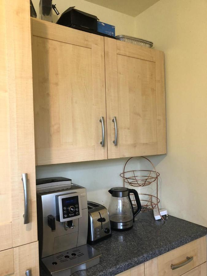 Apartment Charming 1-bed Vibrant Location London